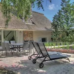 Semesterbostad Four-bedroom With A Fireplace In