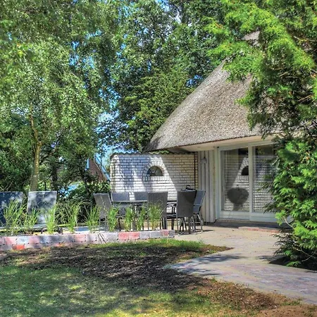 Four-bedroom With A Fireplace In Romo