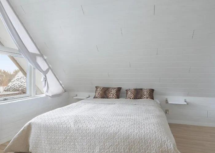 Four-bedroom With A Fireplace In * Toftum (Syddanmark)