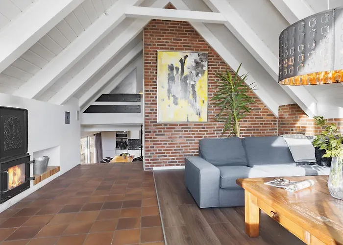 Four-bedroom With A Fireplace In * Romo